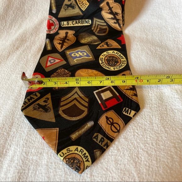 Umberto Bossi Tie US Army Military Veteran 100% Silk One Size OS EUC - Picture 5 of 5